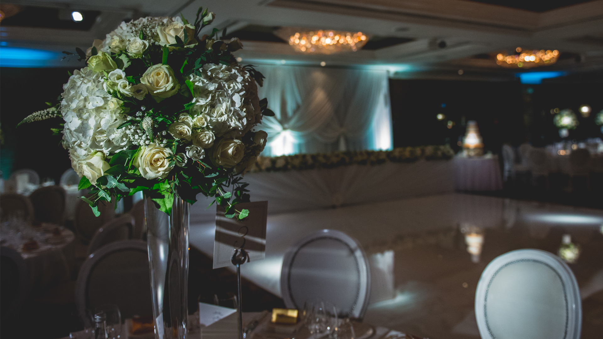 Jumeirah Carlton - Enchanted Floral Design